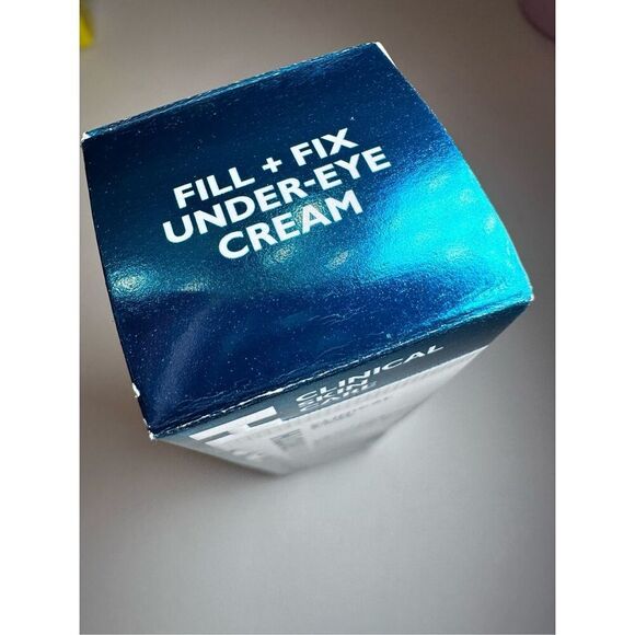 Peter Thomas Roth Peptide Skinjection Fill + Fix Under Eye Cream 15ml - Picture 7 of 8